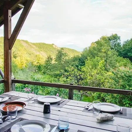 Ferma Grand Albanik Gasthof 3*